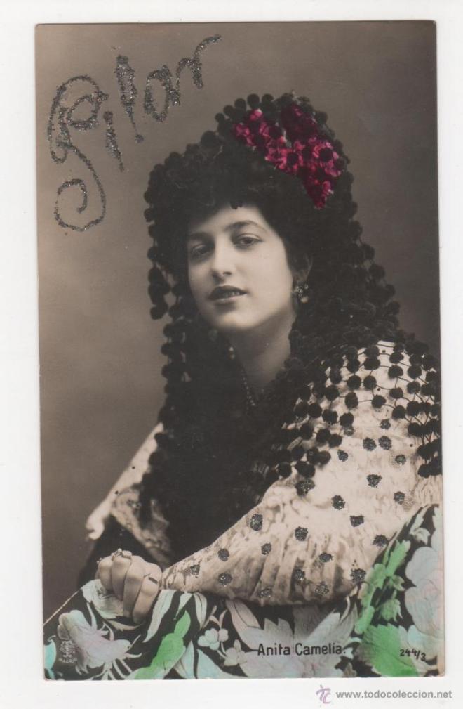 Anita Delgado durante su época en el Kursaal. Las Camelias eran ella y su hermana Victoria. 